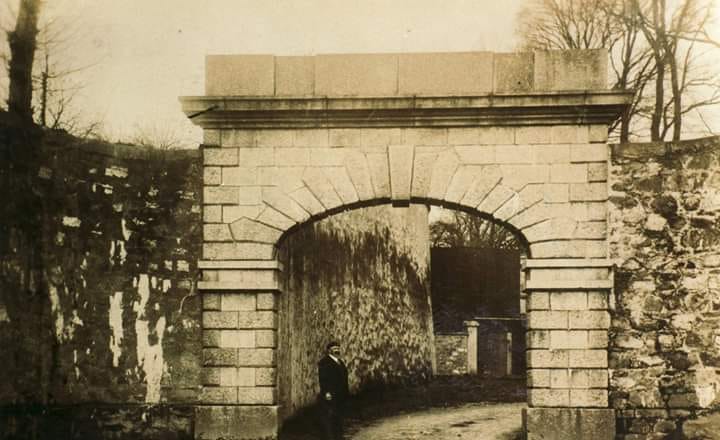Arch, Foundry Lane, Hayle