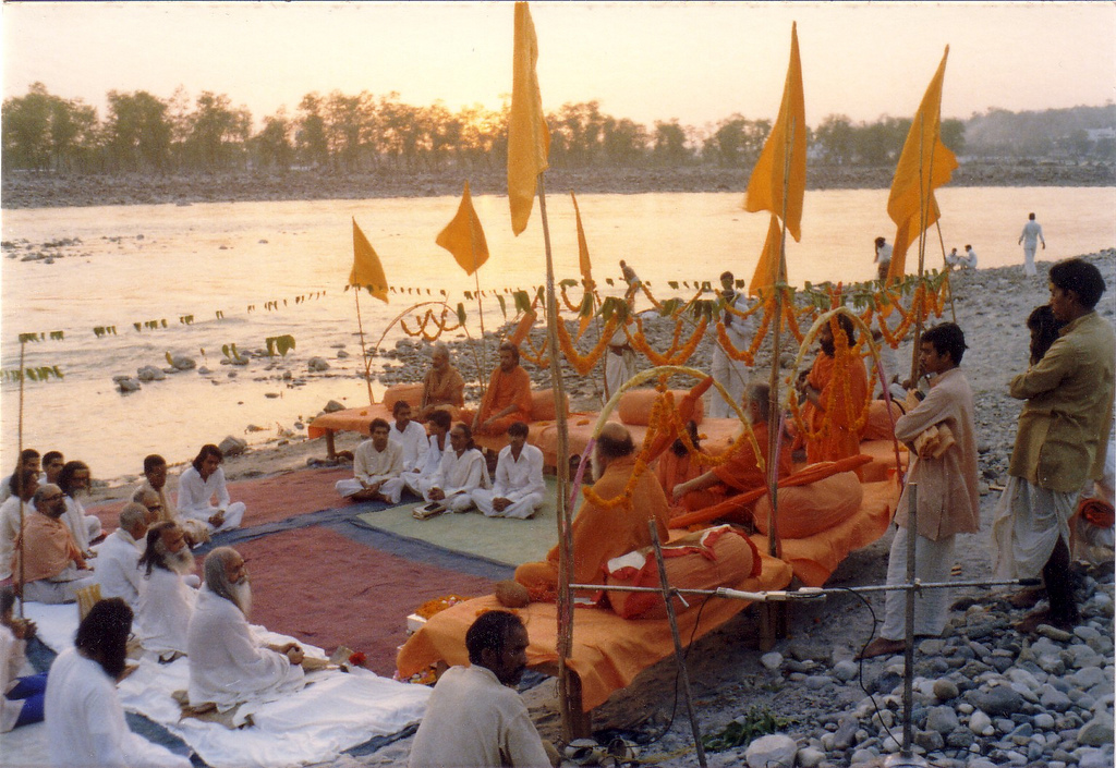 Maharishi Mahesh Yogi & Swami Shantanand Saraswati